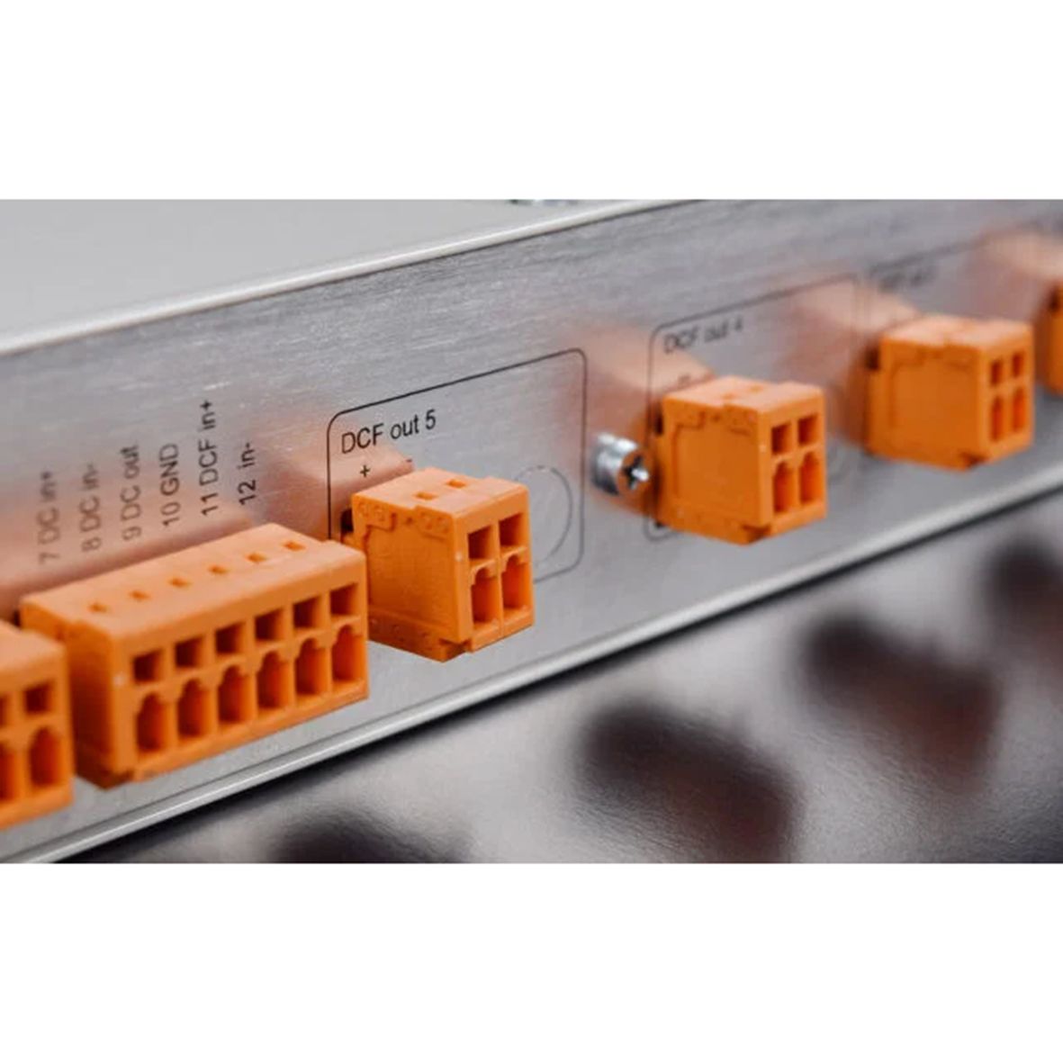 DTS 2390.DCF DISTRIBUTOR